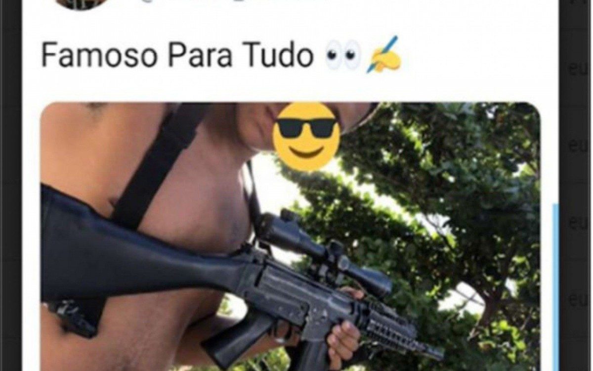 Nas redes sociais, Rich&atilde;o se exibia constantemente postando fotos armado com fuzil