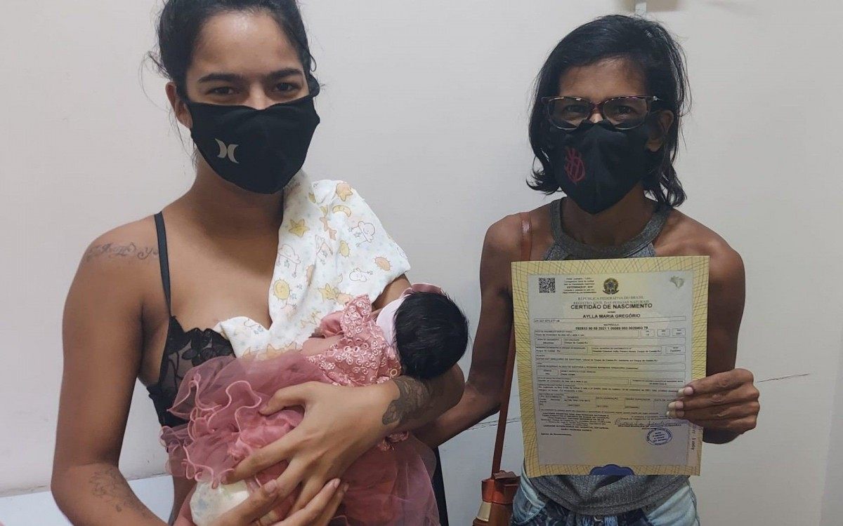 Nascidos no Hospital de Saracuruna j&aacute; saem com RG e CPF - Divulga&ccedil;&atilde;o