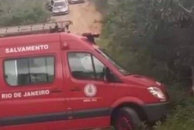 Homem é encontrado morto com marcas de tiros em distrito de Araruama