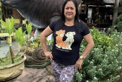 Corpo de mulher morta em tentativa de assalto é cremado na Zona Norte