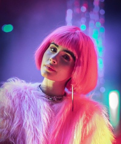 Flávia (Valentina Herszage) como pink - PAULO BELOTE