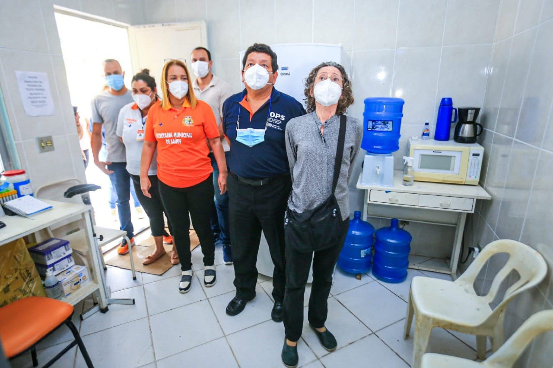 Médicos do Estado e da Opas visitaram o Centro de Atendimento e Controle Epidemiológico - Rafael Barreto / PMBR