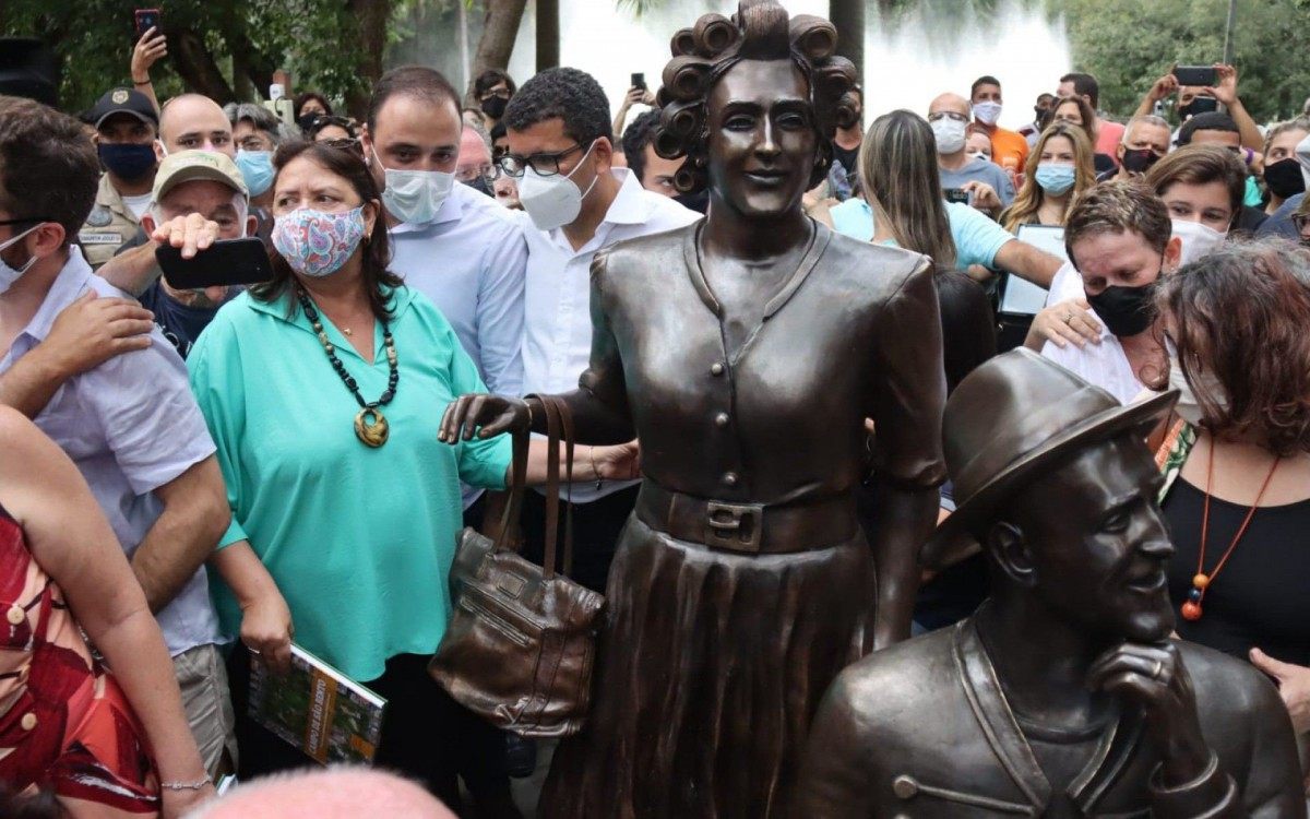 Inauguração de estátuas em homenagem a Paulo Gustavo em Niterói - Agnews