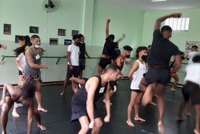 Inocentes de Belford realiza audições para os componentes da comissão de frente