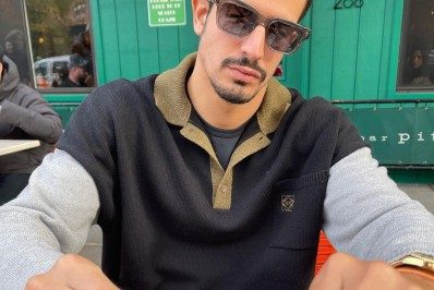 Enzo Celulari rebate críticas por pintar unhas: 'Tabu sendo quebrado?'