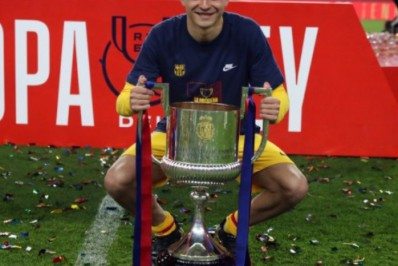 Revelação do Barcelona conquista prêmio de melhor jogador sub-21 da Europa