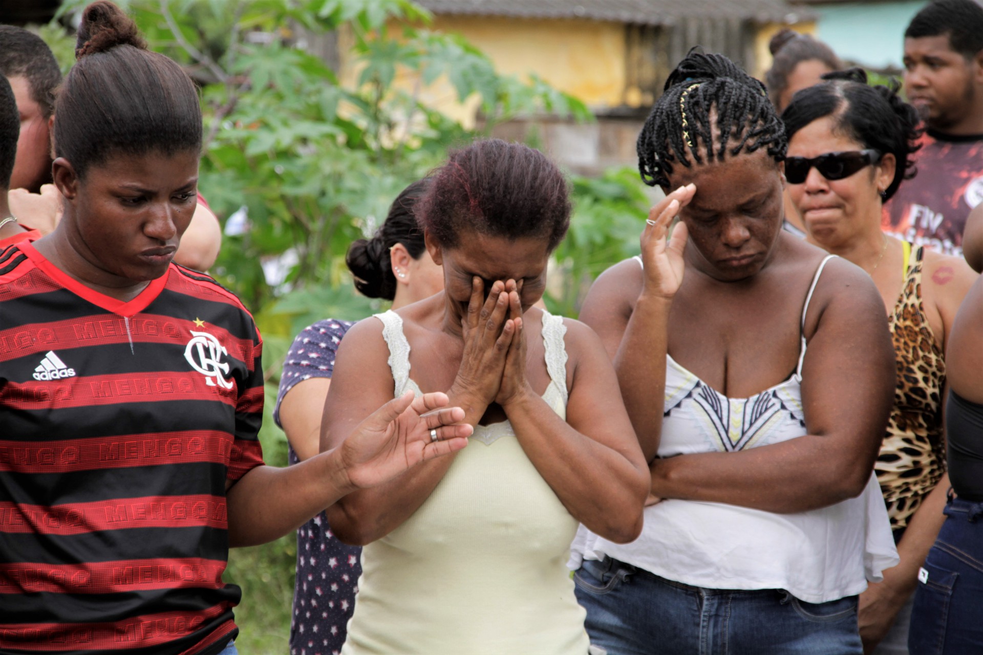 Corpos encontrados em &aacute;rea de mangue no Complexo do Salgueiro - Marcos Porto/Agencia O Dia