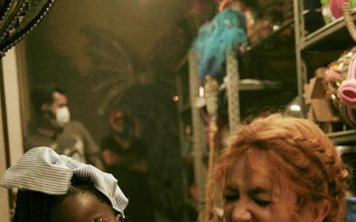 Giovanna Ewbank celebra estreia de Titi como atriz em filme de Manu Gavassi