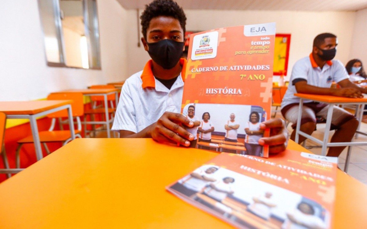 A rede municipal de ensino est&aacute; abrindo 1.557 vagas para a Educa&ccedil;&atilde;o Jovens e Adultos (EJA)