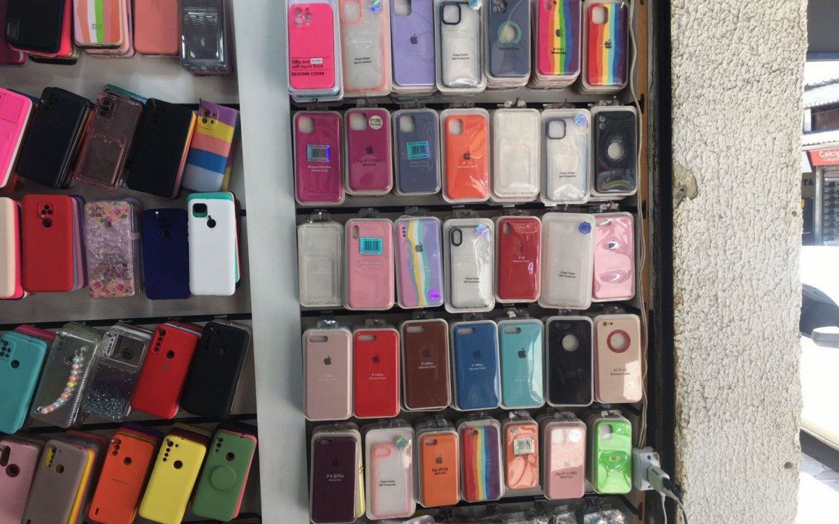 Pol&iacute;cia Civil faz opera&ccedil;&atilde;o para sufocar finan&ccedil;as da mil&iacute;cia do Rio