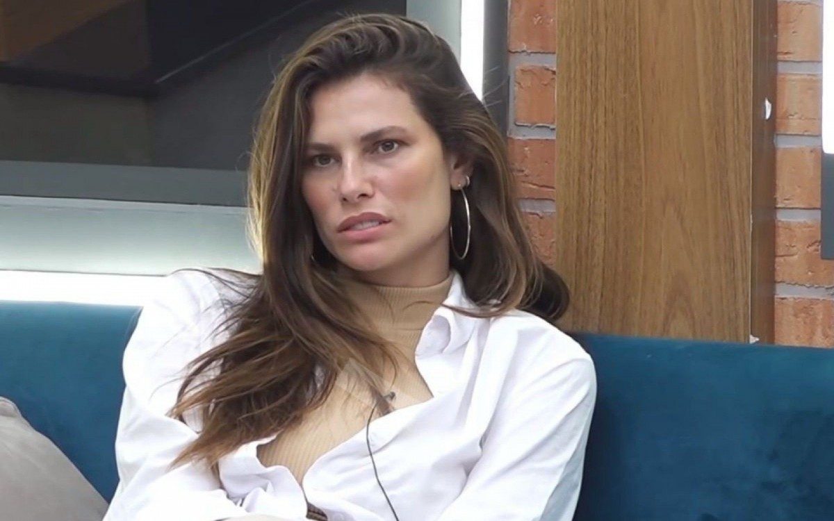 Mileide criticou falta de coerência de Dayane Mello em 'A Fazenda' - Reprodução