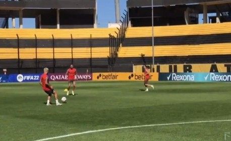 Fla: Silêncio, chimarrão e Arrascaeta: Isla recomeça após multa e gol