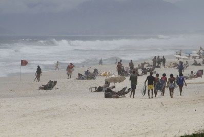 Semana começa ensolarada no Rio, mas tem previsão de chuva fraca no início da noite