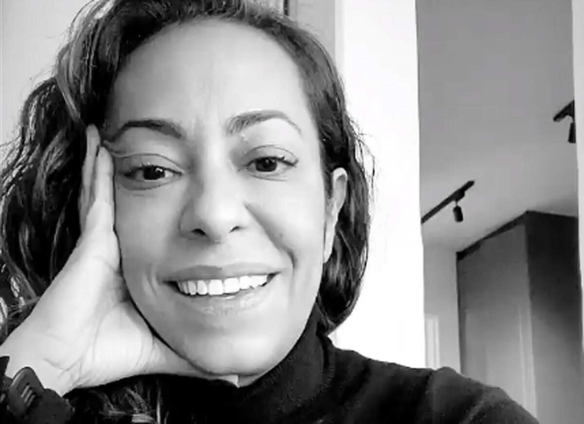 Samantha divulga primeiro clipe como cantora  - Reprodução