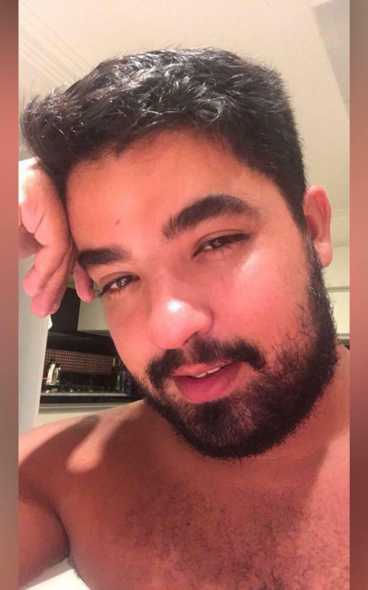 Gustavo Carneiro estava como piloto em bimotor que caiu entre Ubatuba e Paraty