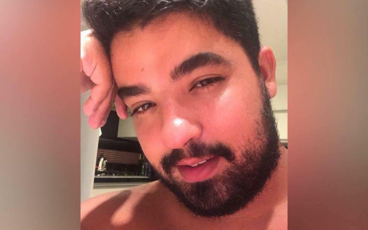 Gustavo Carneiro estava como piloto em bimotor que caiu entre Ubatuba e Paraty - Reprodução