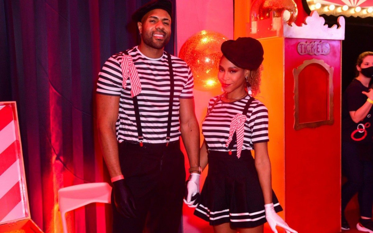 Karol Conk&aacute; e o namorado