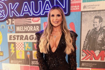 Noite animada! Confira fotos dos famosos no show de Matheus e Kauan