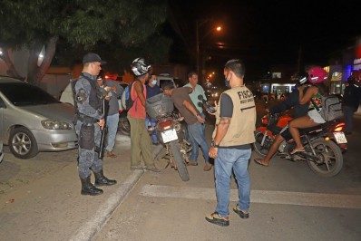 Operação Descarga Limpa é realizada em Búzios