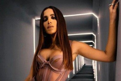 Anitta canta na final da Libertadores e divide a opinião dos internautas