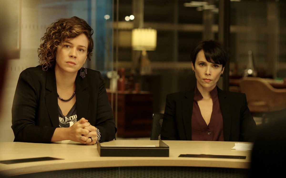 Luiza (Leandra Leal) e Natalie (Débora Falabella) na série
- Globo/Divulgação