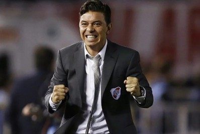 Flamengo deve demitir Renato Gaúcho nesta segunda e fazer proposta para Gallardo