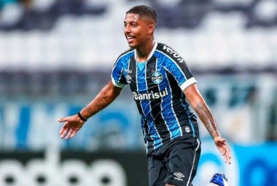 Ventilado no Fluminense, jogador do Grêmio puxa lista de afastados do clube gaúcho