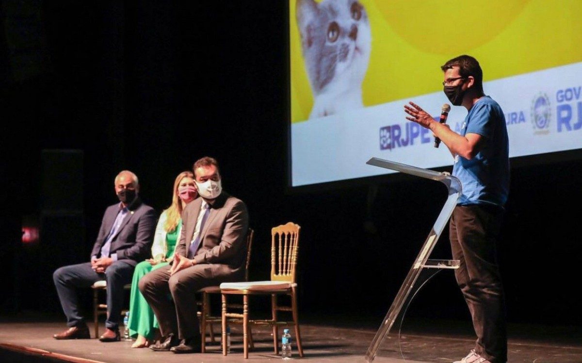 Governo do Estado lan&ccedil;a o RJPET 100 mil castra&ccedil;&otilde;es