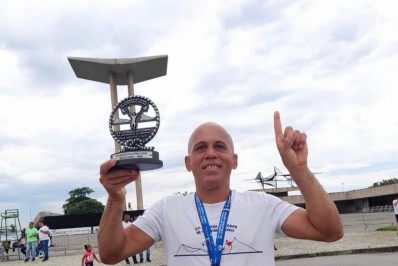 Sargento da PM de Belford Roxo conquista o bicampeonato da Corrida de Fuzileiros Navais