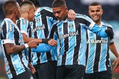 Jogador do Grêmio pode desistir de transferência para a Europa para defender o Fluminense
