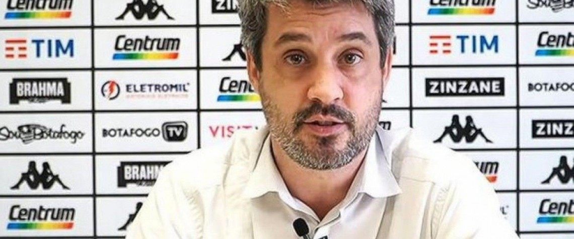 Diretor de futebol do Botafogo destaca última cartada para manter Rafael Navarro: 'A esperança existe'
 - Foto: Vitor Silva/Botafogo