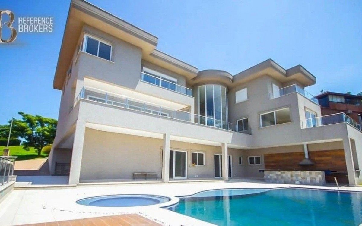 Deolane Bezerra negocia compra de mans&atilde;o avaliada em R$ 11 milh&otilde;es em Alphaville, em S&atilde;o Paulo