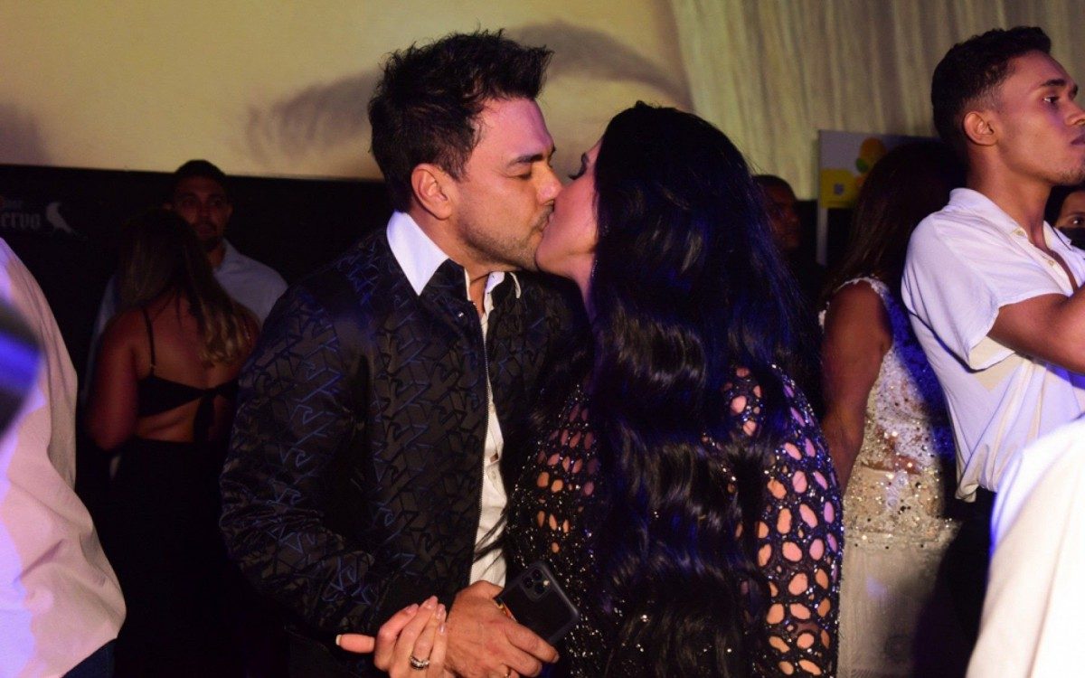 Zez&eacute; Di Camargo e Graciele Lacerda