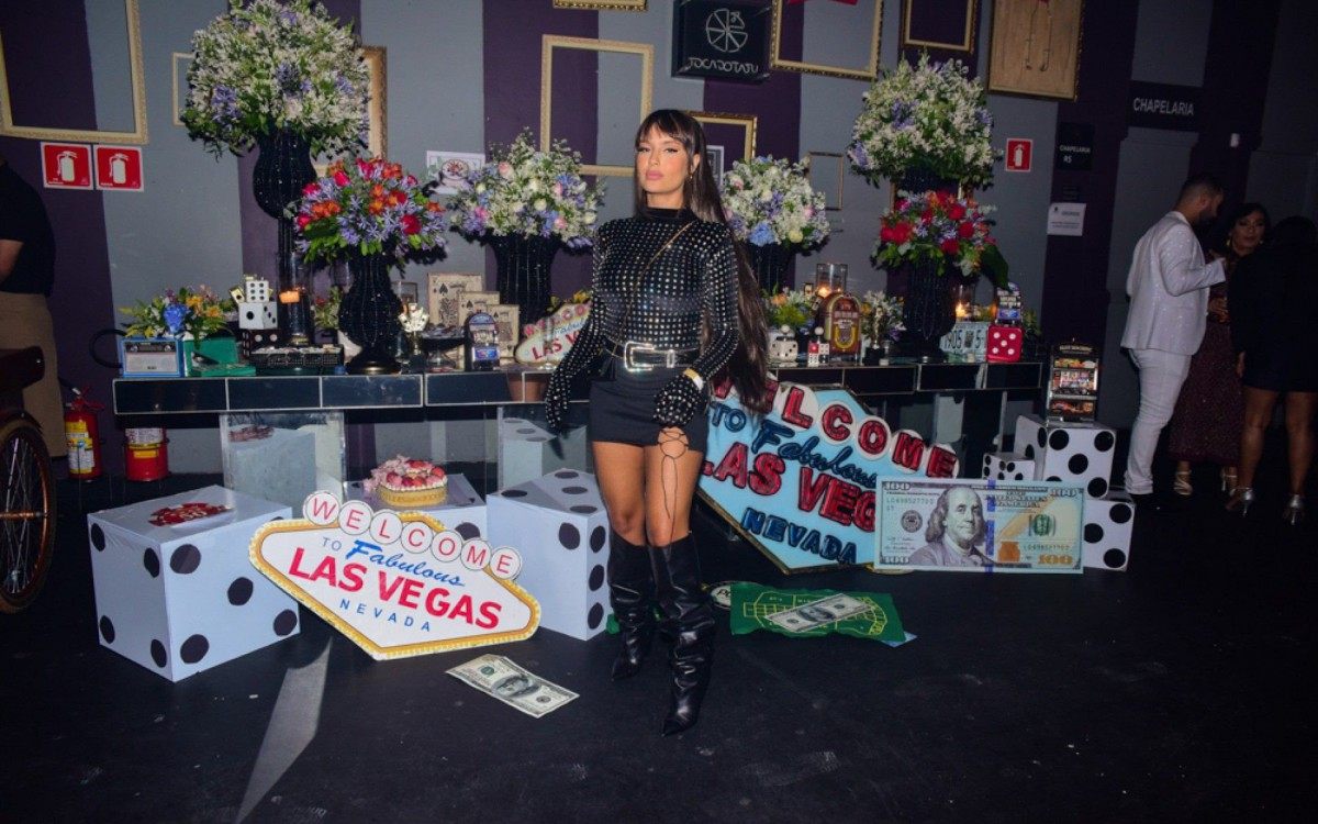 Ex-BBB Thais Braz - Leo Franco / Ag. News