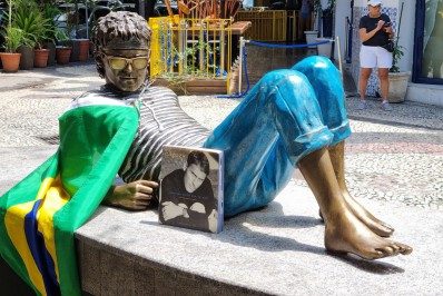 Dia Mundial da Luta contra a Aids é marcado por ações de prevenção no Rio