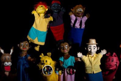 Estudantes recebem teatro de bonecos nesta semana