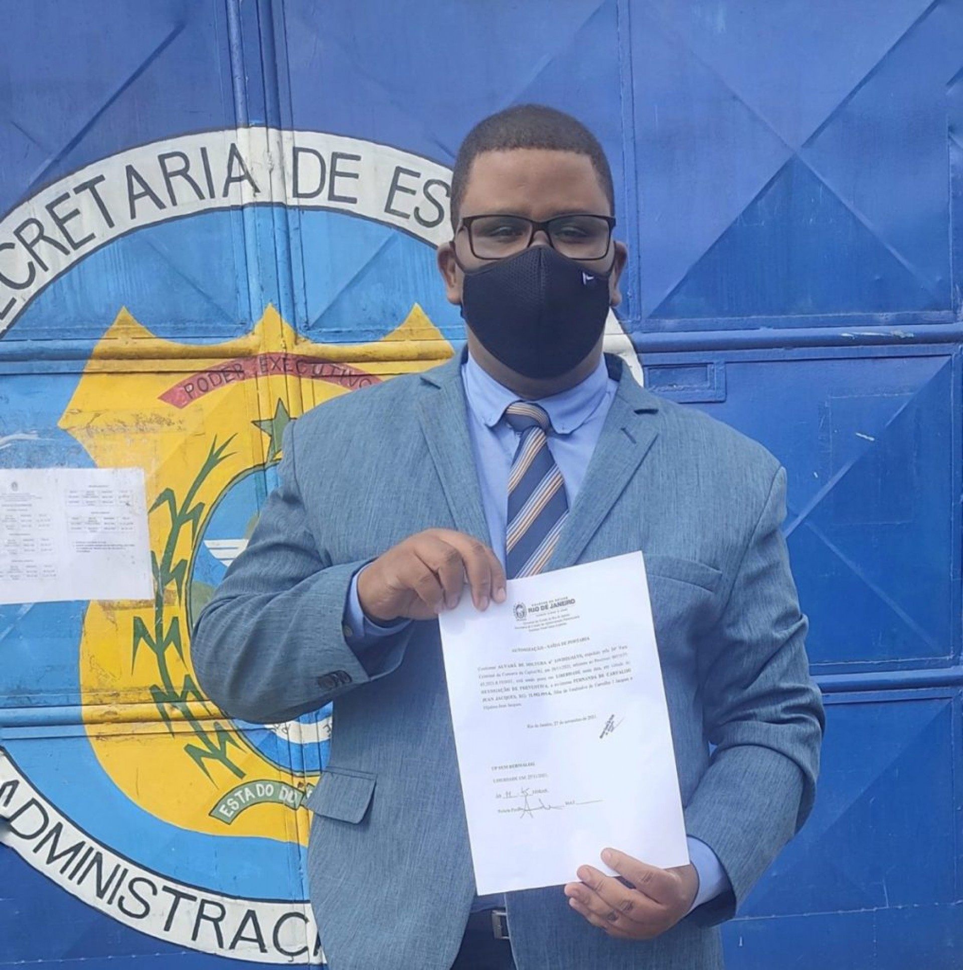 A falta de fundamentação se baseia no fato de que a médica não fazia parte da empresa do marido, não era sócia, nem fez transferências que poderiam a incriminar.
 - Laís Vargas (RC24h)