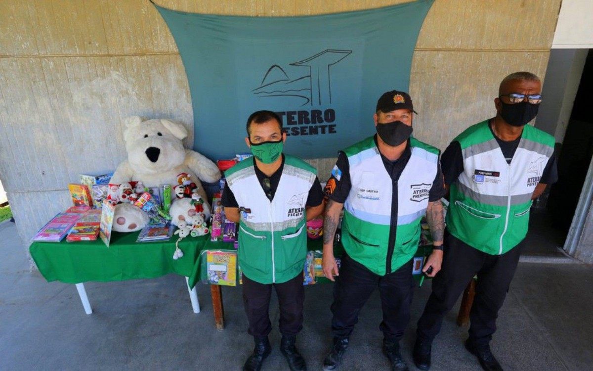 Doações podem ser entregues nas bases da Operação Segurança Presente - Philippe Lima/Divulgação