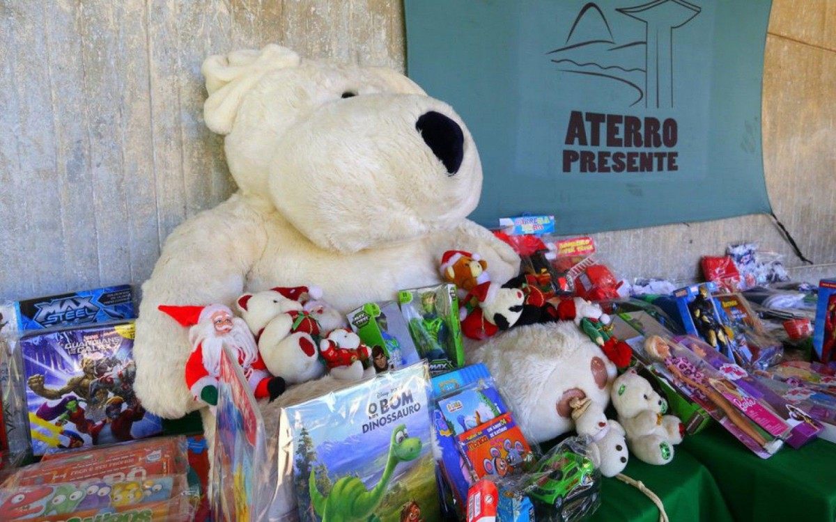 Doações podem ser entregues nas bases da Operação Segurança Presente - Philippe Lima/Divulgação