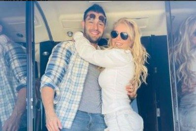 Livre da tutela do pai, Britney Spears celebra 40 anos fora do país