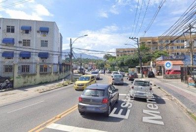 Motociclista morre após ser baleado na Taquara
