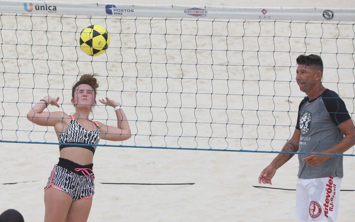 Atriz fez o treino acompanhada de um profissional