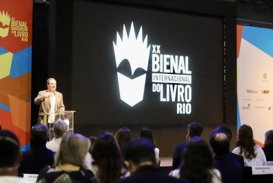 Eduardo Paes participa da abertura da Bienal do Livro e cita polêmica de 2019: 'Censura inaceitável'