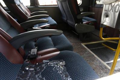 Polícia continua busca por quarto suspeito envolvido no assalto ao ônibus que terminou com idosa morta