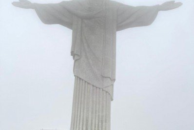 Um pedido para o Cristo Redentor abrir visitação noturna