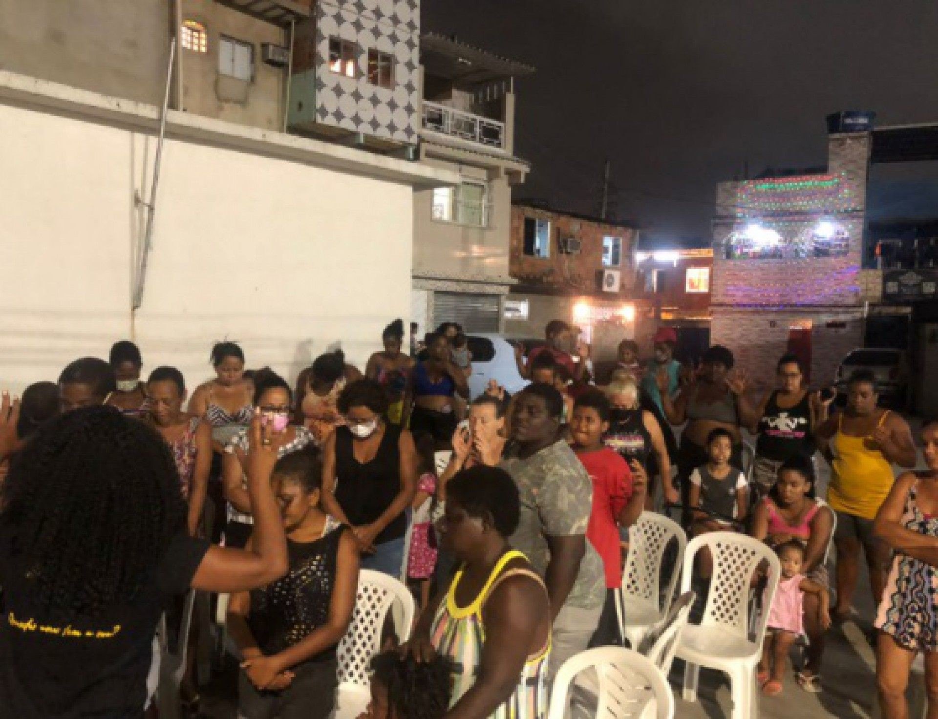 Projeto 'Noite com Carinho' recebe apoio de esportistas  - Reprodu&ccedil;&atilde;o