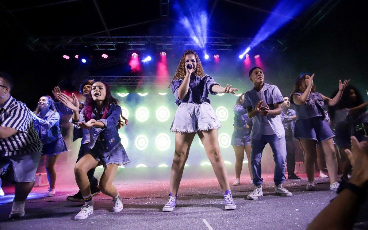 Apresentações em Saquarema, na abertura do Natal de Luz