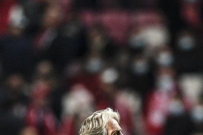 Jorge Jesus se esquiva de especulações sobre Flamengo e foca na Liga dos Campeões