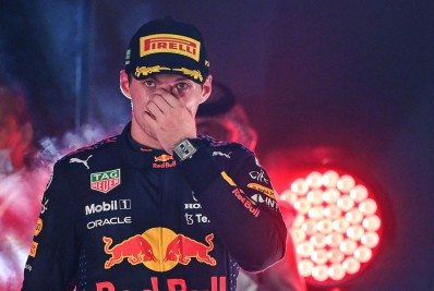 Clima quente! Red Bull critica punições a Verstappen no GP da Arábia Saudita