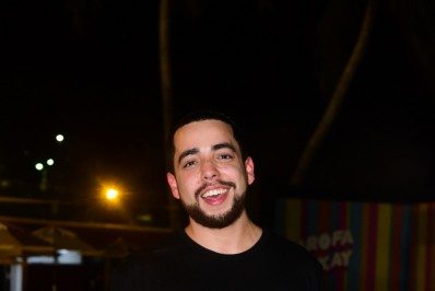 Lucas Selfie supõe que comentários de Ícaro Silva sobre 'BBB' seja marketing